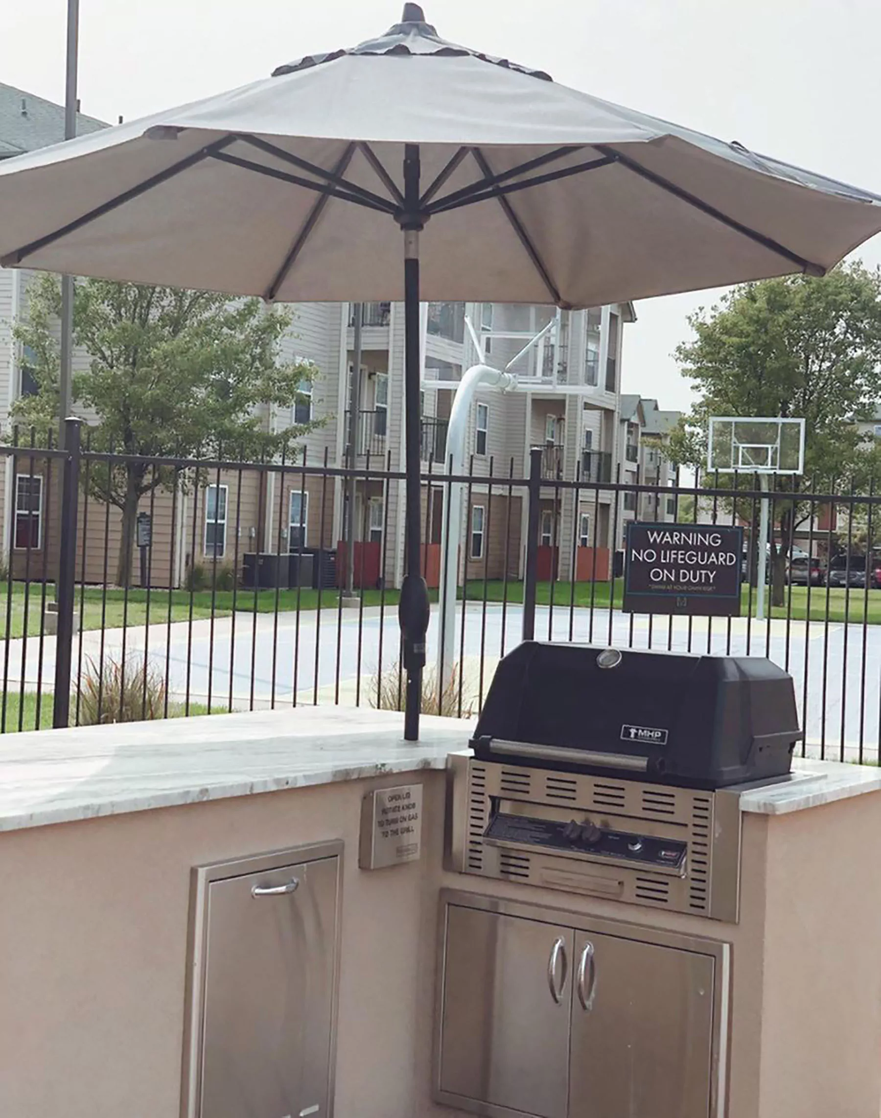 Outdoor Grilling Station | The View Lincoln